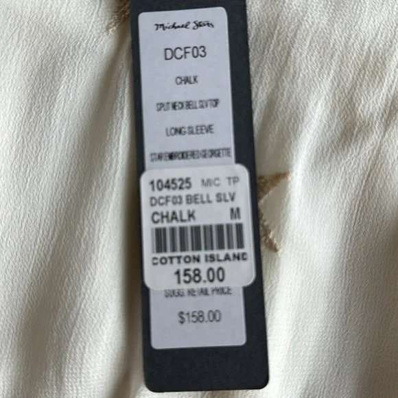 Woman’s blouse - Picture 7 of 7